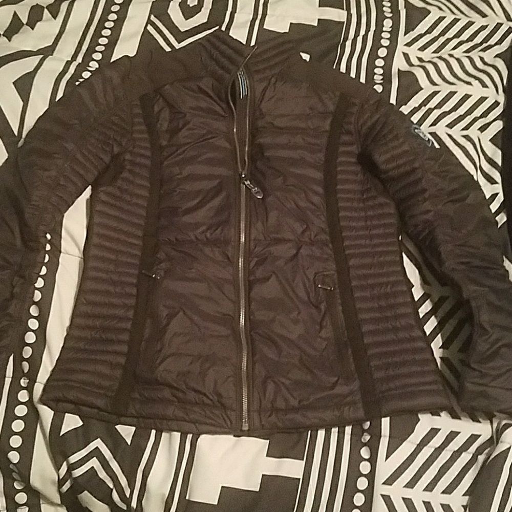 Women's khul jacket.